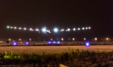 2015_04_21_Solar_Impulse_2_RTW_6th_Flight_Chongqing_to_Nanjing_landing_Pizzolante--03044.png